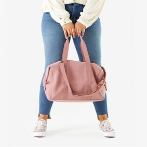 Summer & Rose Wendy
Weekender Duffle Bag 
TSA Personal Size Luggage